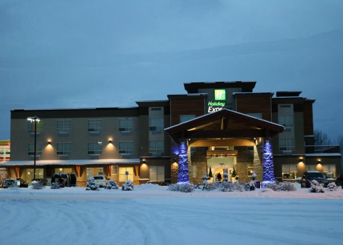 Holiday Inn Express Golden-Kicking Horse by IHG