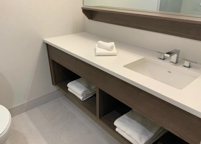 Rooms at Riveredge