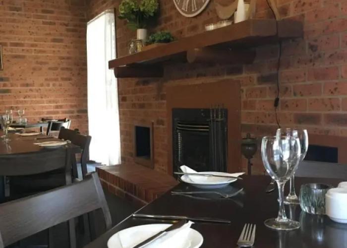 Bega Downs Motor Inn