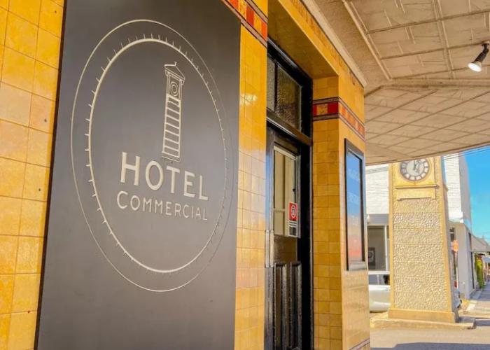 Commercial Hotel Bega