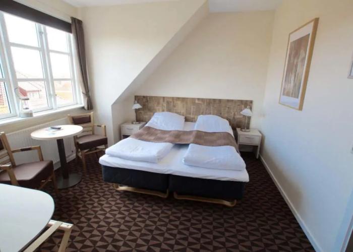 Foldens Hotel