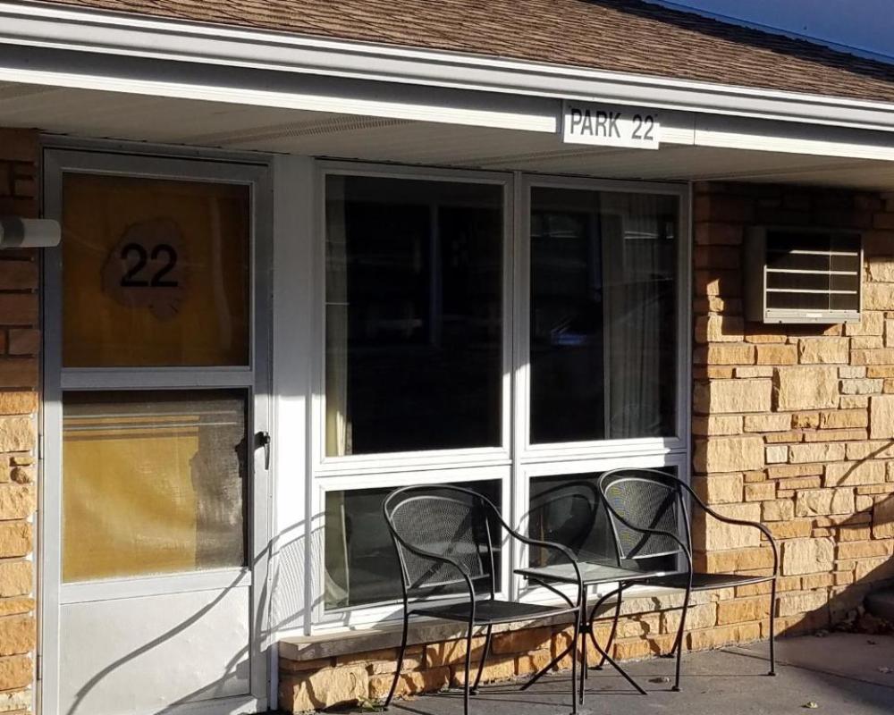 Black Hawk Motel and Suites