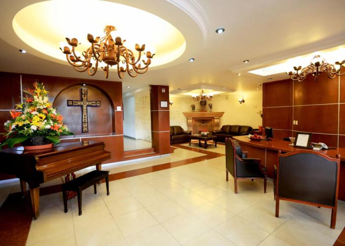 Hotel Ciros
