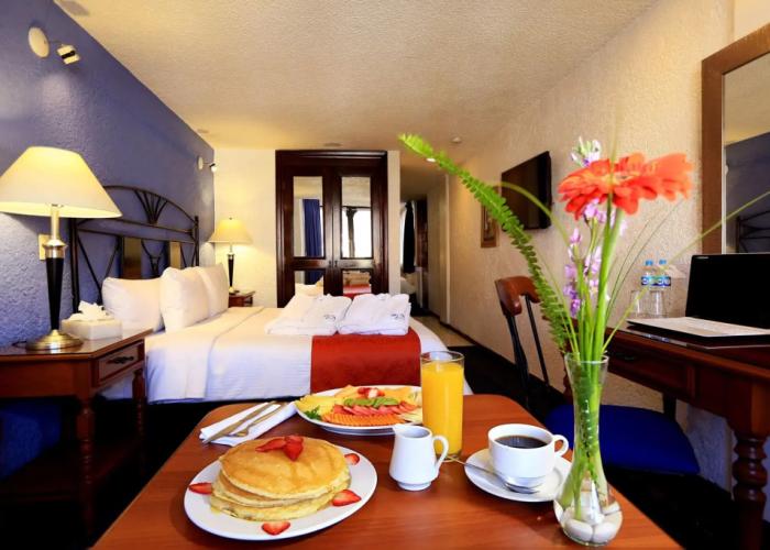 Hotel Emily
