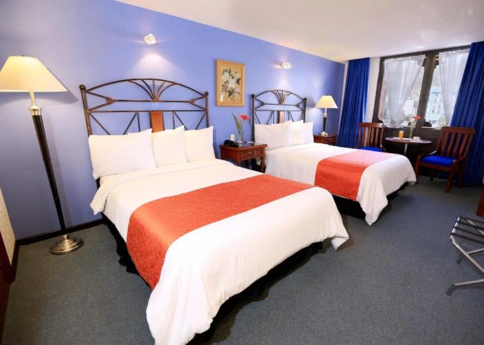Hotel Emily