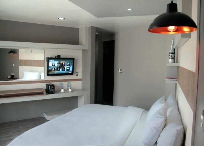 ESDUMA HK Hotel Pachuca