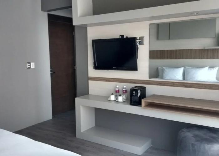 ESDUMA HK Hotel Pachuca