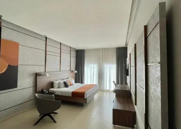 Hotel Via Dorada
