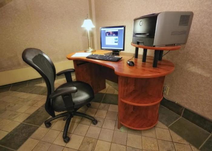 Greenwood Inn & Suites