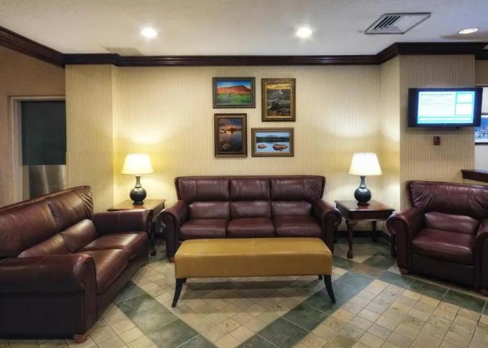 Greenwood Inn & Suites