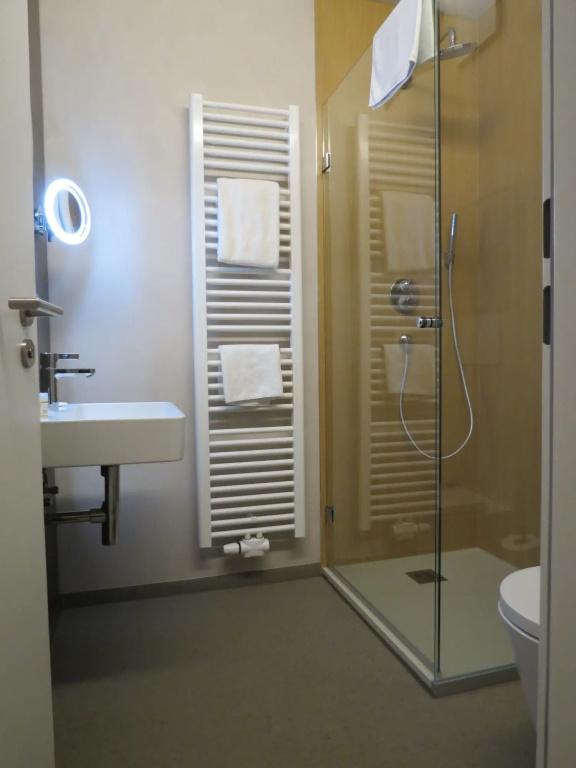 фото Hotel Neuthor