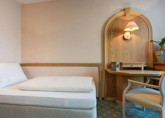 Centro Hotel Stern, Trademark Collection by Wyndham