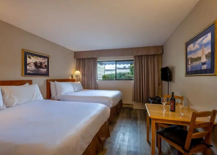 Sidney Waterfront Inn & Suites