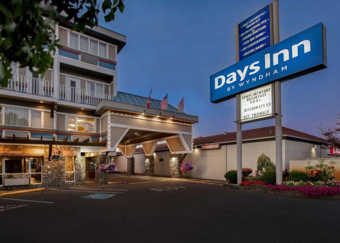 Days Inn by Wyndham Victoria Airport Sidney