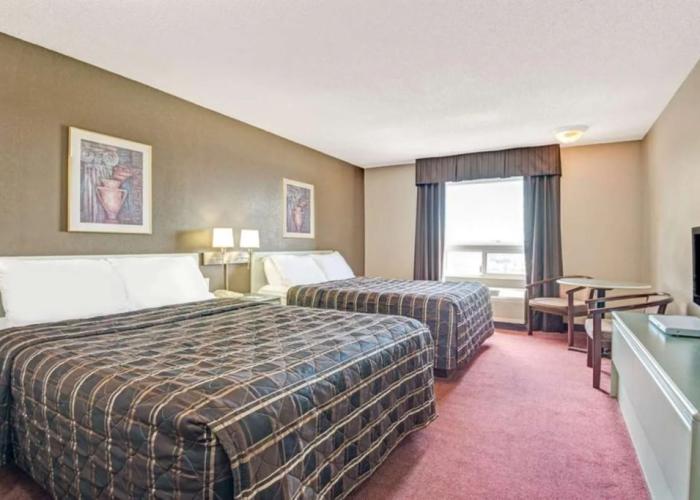 Four Points by Sheraton Vaughan