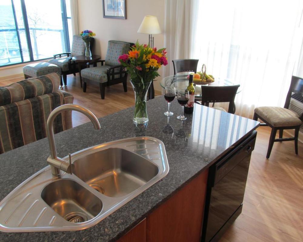 Ocean Promenade Hotel