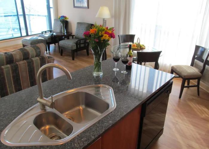 Ocean Promenade Hotel