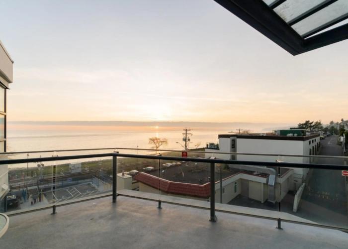 Ocean Promenade Hotel