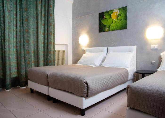 Hotel Columbia