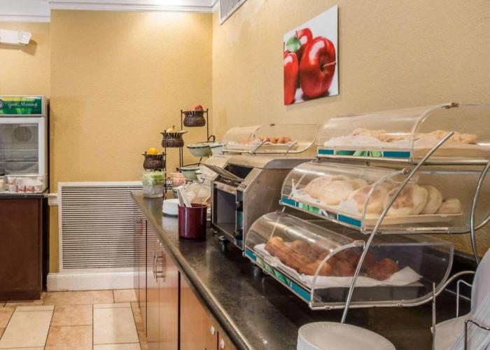 Quality Inn Richmond Hill - Savannah I-95