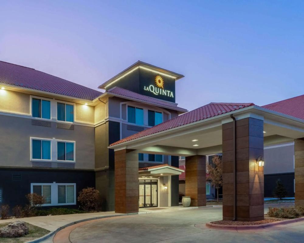La Quinta Inn & Suites by Wyndham Rifle