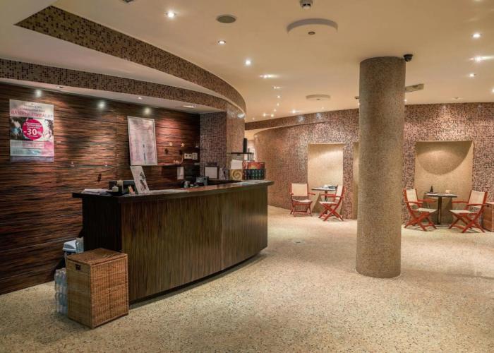 Cosmopolitan Hotel & Wellness