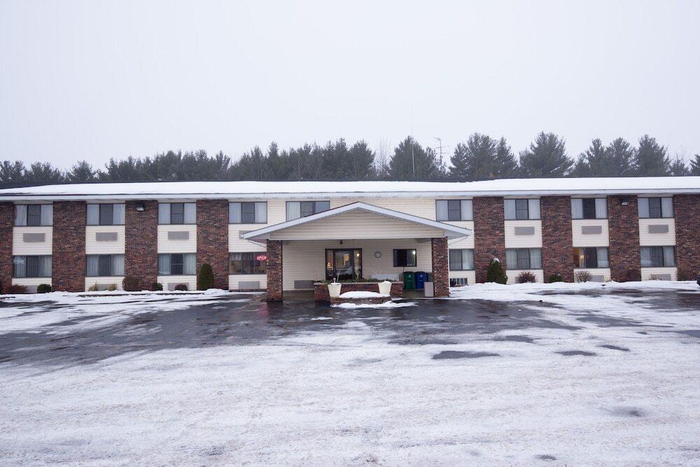 Travelodge By Wyndham Merrill