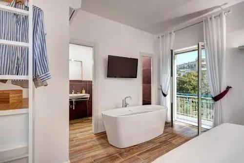 Apartment Caruso