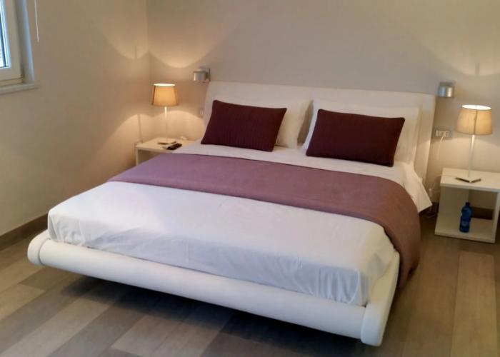 B&B Unique
