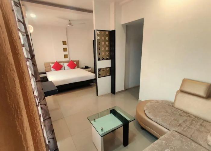 Hotel Anand