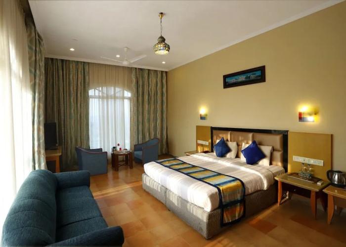 Kohinoor Samudra Beach Resort