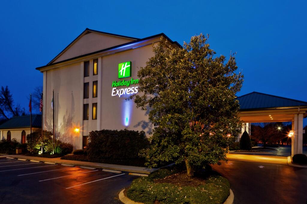 Holiday Inn Express Nashville-Hendersonville by IHG