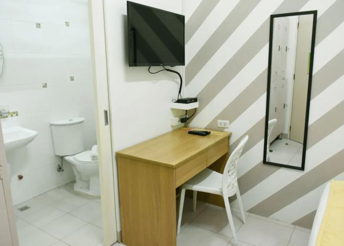 Alicia Tower Residences - Adult Only - Hostel