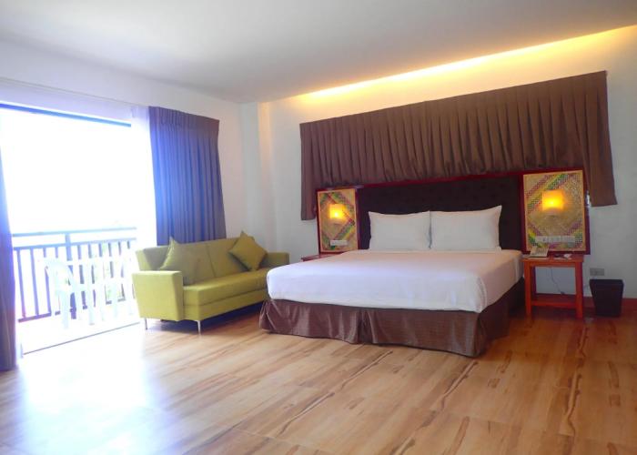 Aozora Seaside Mactan