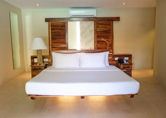 Bluewater Maribago Beach Resort