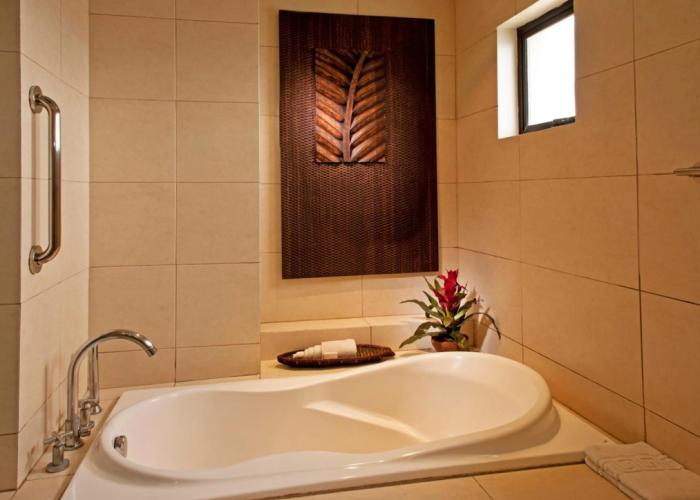Costabella Tropical Beach Hotel