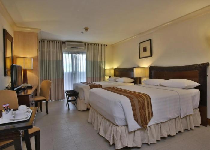 Crown Regency Suites & Residences - Mactan