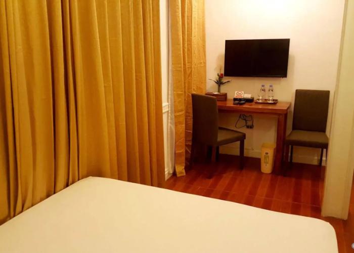 Makati Riverside Inn