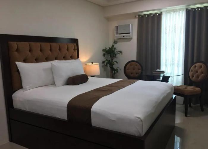 Studio Unit at The Beacon Makati