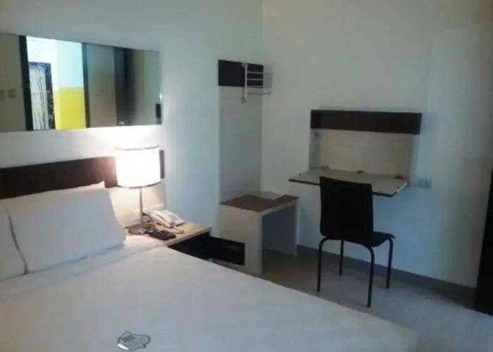 Go Hotels Otis-Manila – Multi-Use Hotel