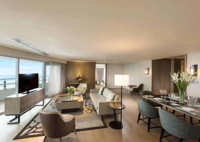 Conrad Manila