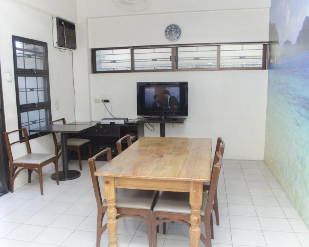 фото Tarasa Hostel