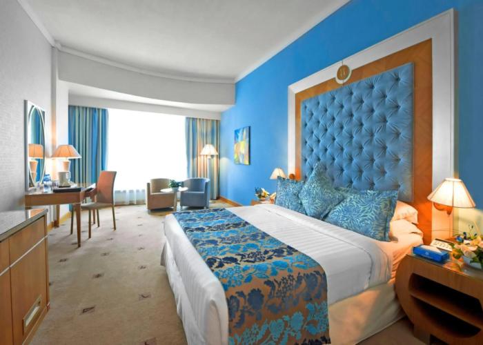 Golden Phoenix Hotel - Manila