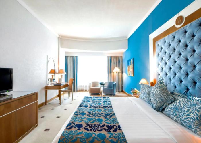 Golden Phoenix Hotel - Manila