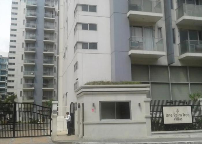 One Palm Tree Apartments