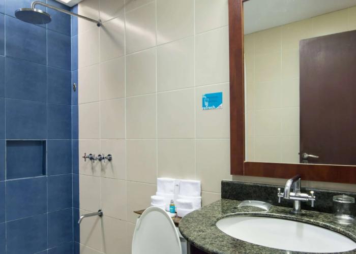 Microtel by Wyndham Mall of Asia