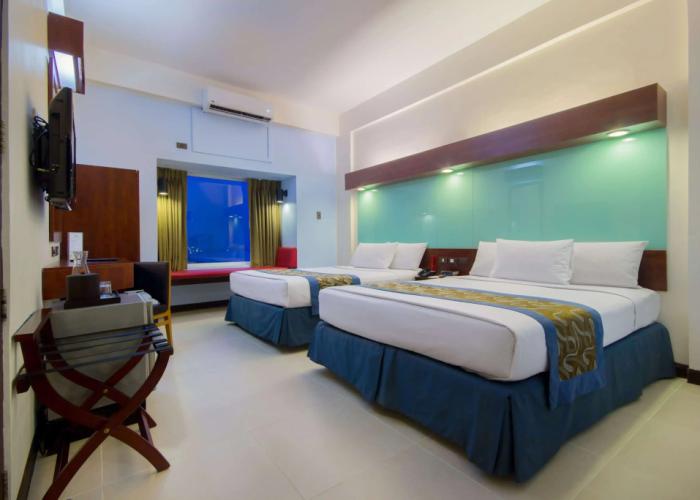 Microtel by Wyndham Mall of Asia