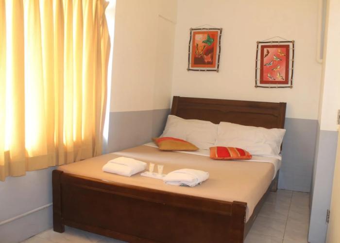 Roger's Place Hotel