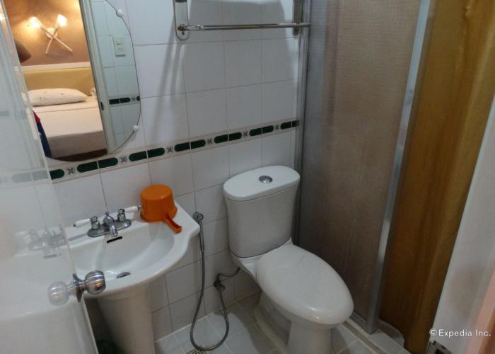 Urban Travellers Hotel