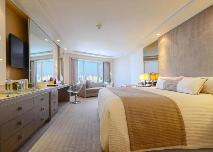 Midas Hotel & Casino